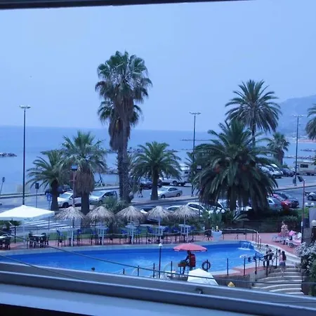 Lisca's A Casa Del Capitano Apartment *